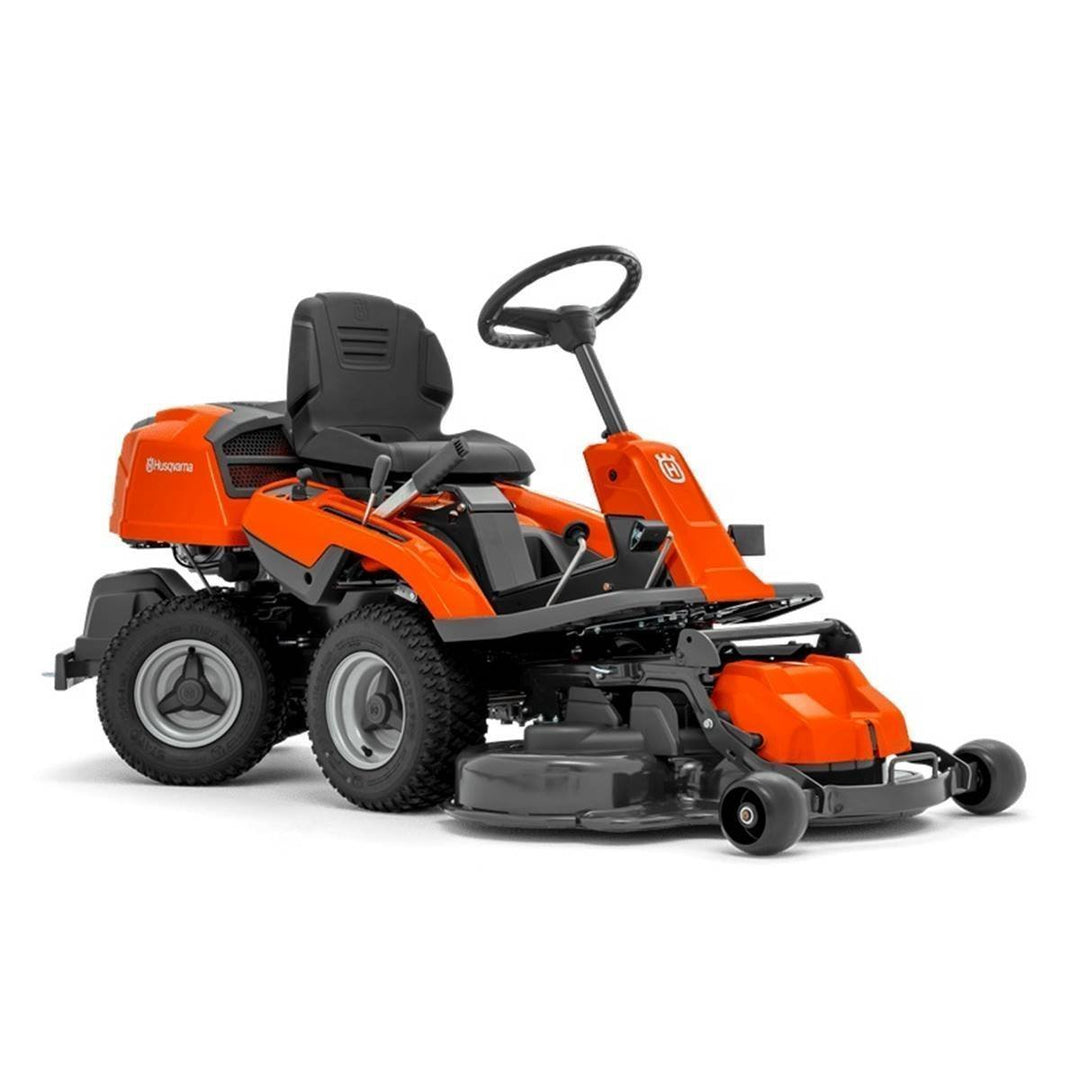 Rasaerba uomo a bordo Husqvarna R214C con piatto tosaerba combinato da 94 cm