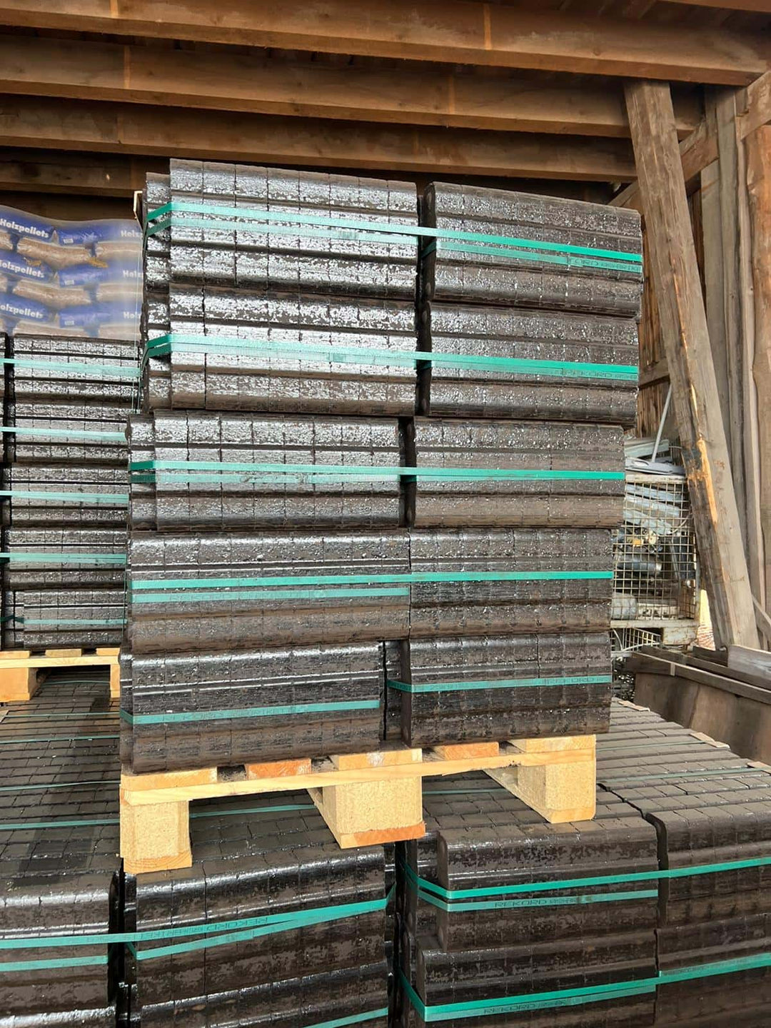Bricchette di carbone REKORD, pallet contenente 1.000 kg