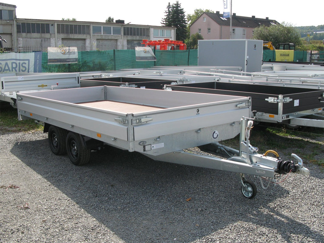Hapert Azure H-2 3500 rimorchio a pianale, 4050 × 2000 mm, con rampe e sospensione a balestra parabolica